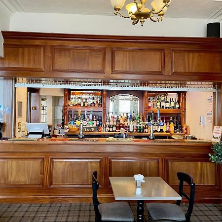 The Clarendon Hotel 모아캠비 외부 사진