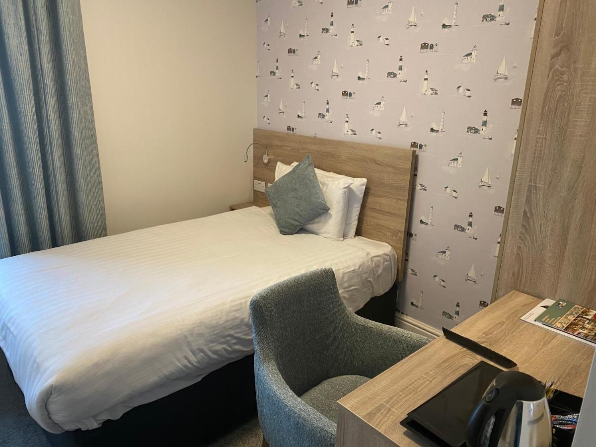 The Clarendon Hotel 모아캠비 외부 사진