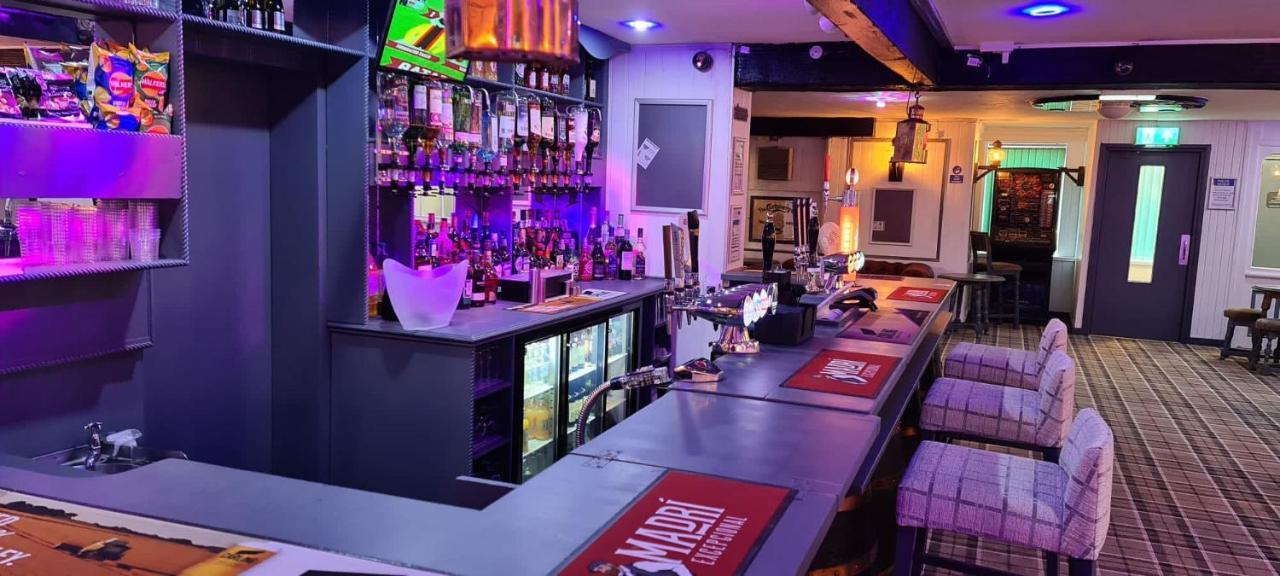 The Clarendon Hotel 모아캠비 외부 사진