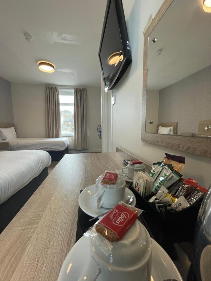 The Clarendon Hotel 모아캠비 외부 사진