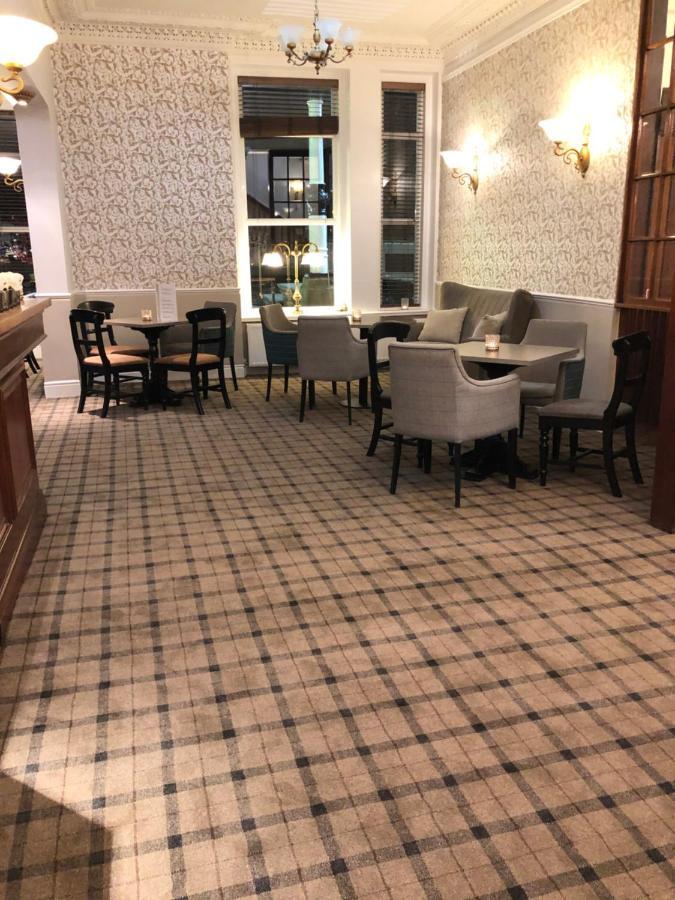 The Clarendon Hotel 모아캠비 외부 사진